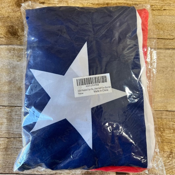 Patriot Pleated Home Fan Banner - Picture 4 of 8